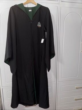 Black Hooded Cloak with Dark Green Lining